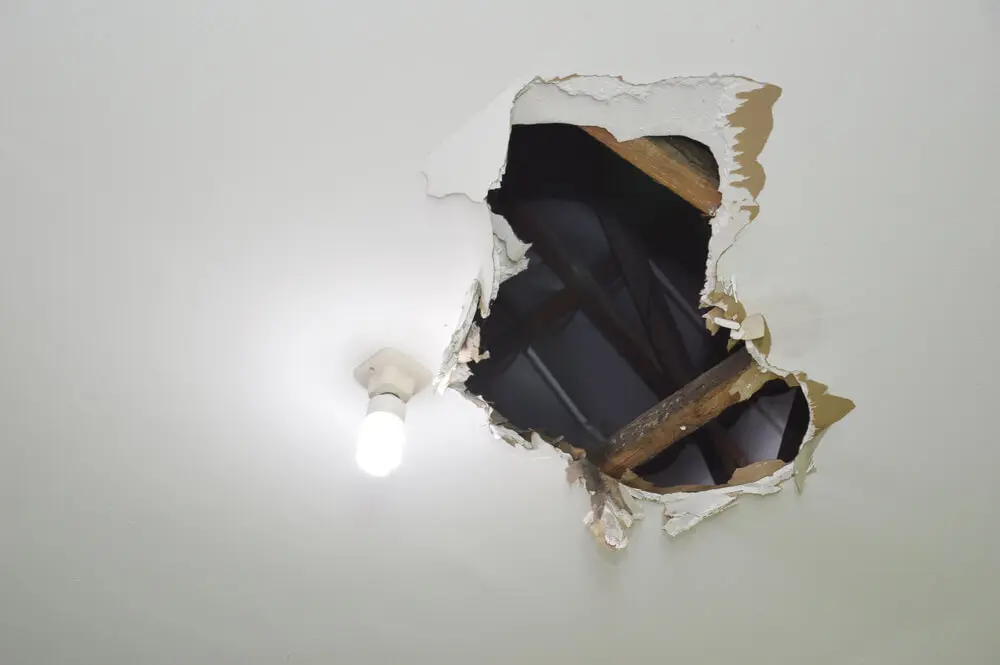 Tips for Hiding Imperfections in Drywall Before Painting